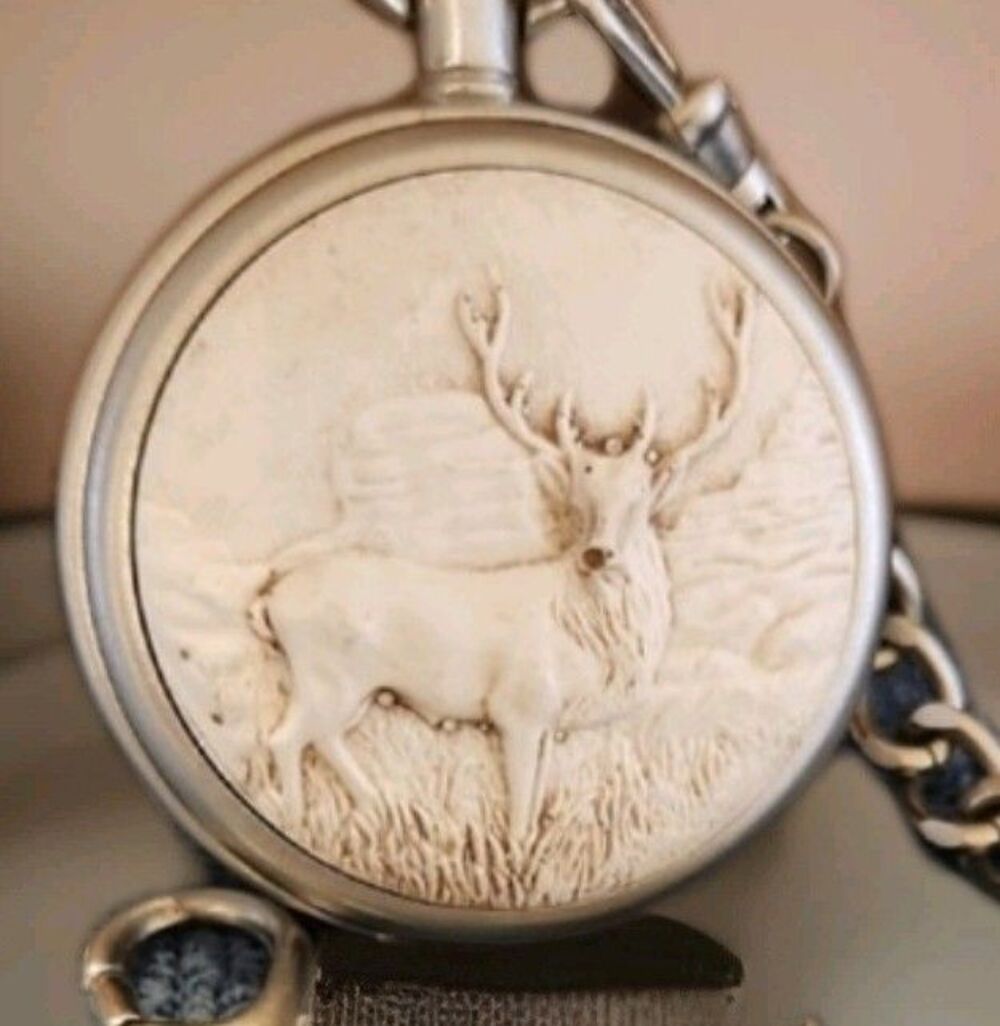 Cedar Creek Vintage Pocket Watch with Albert Chain - Picture 5 of 5